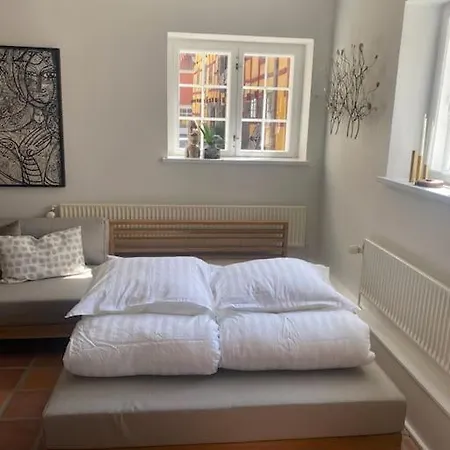 I Den Gamle Kobmandsgard Apartment Kerteminde